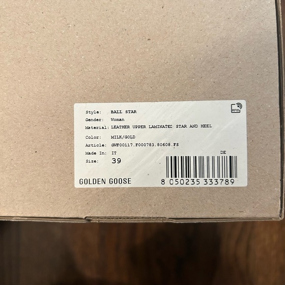 Golden Goose Women's White and Gold Star Sneakers - Picture 5 of 5